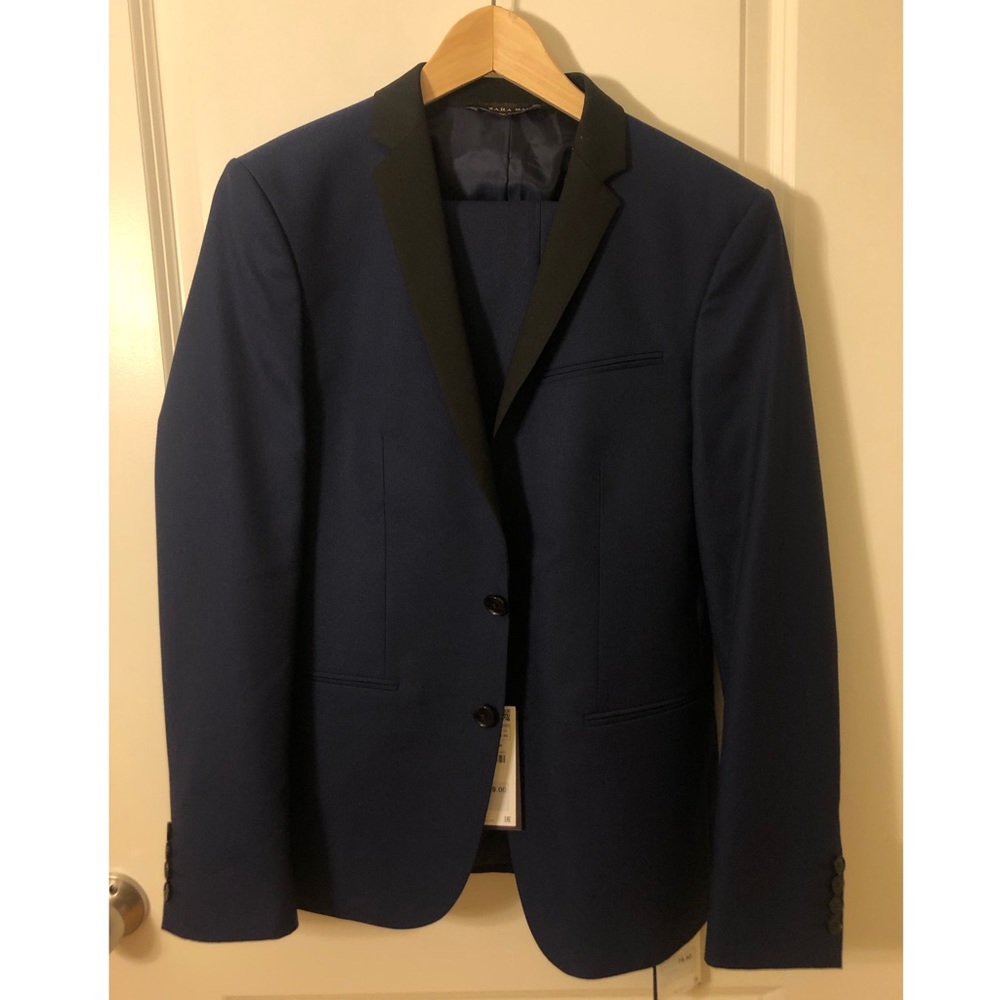 NWT Zara men’s full suit. Beautiful dark blue